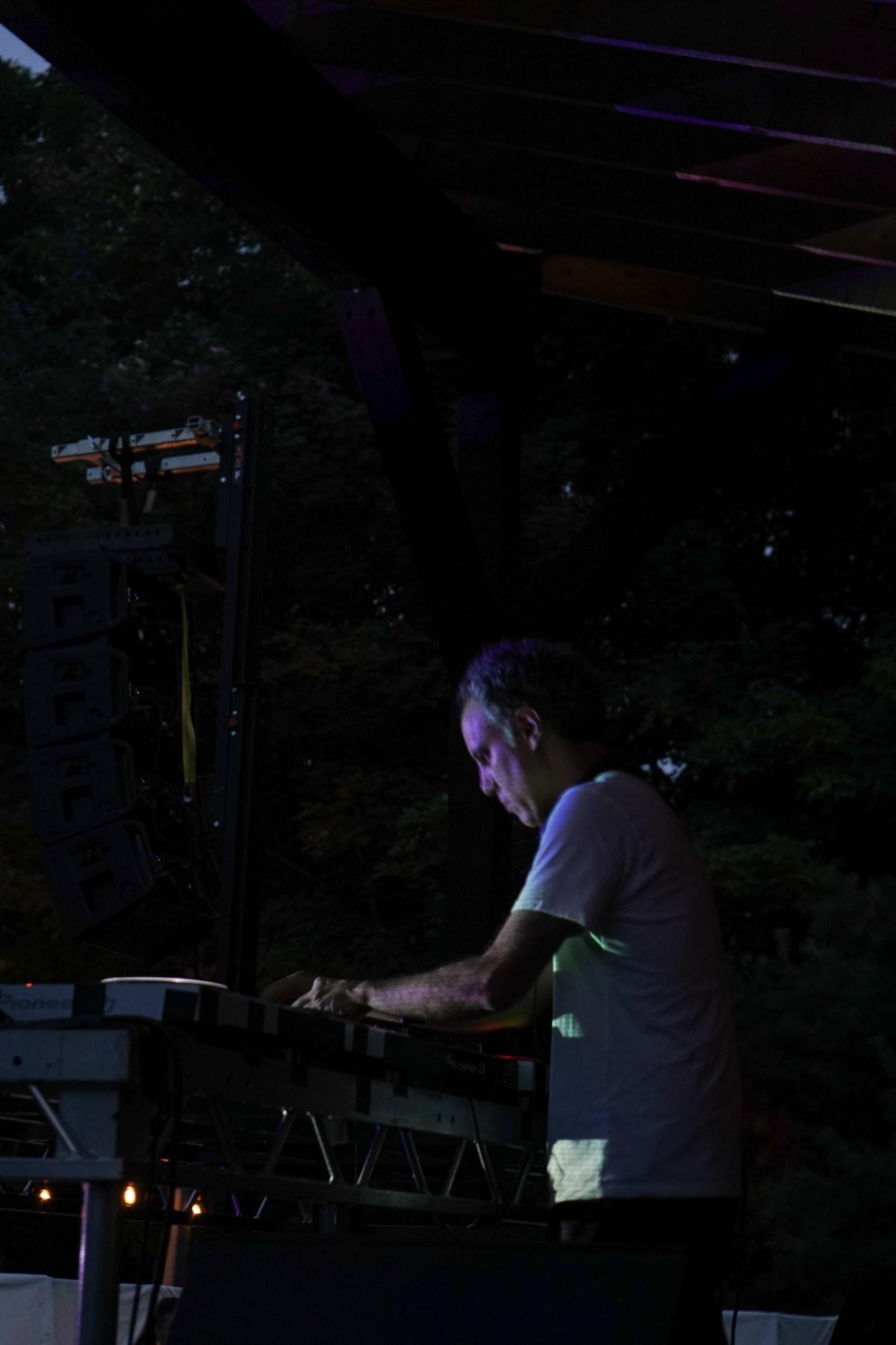 FOUR TET - PALENVILLE photo 8