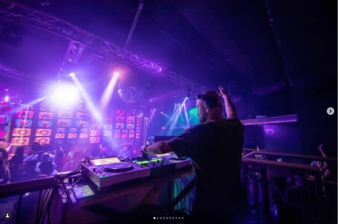Chris Leed - Kiss Kiss Nightclub feature photo