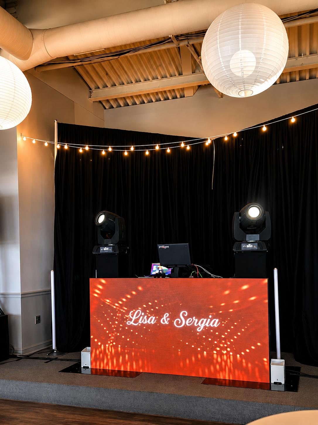 Sergio & LIsa's Wedding feature photo
