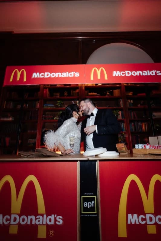 AJ & Nikki's Wedding photo 4