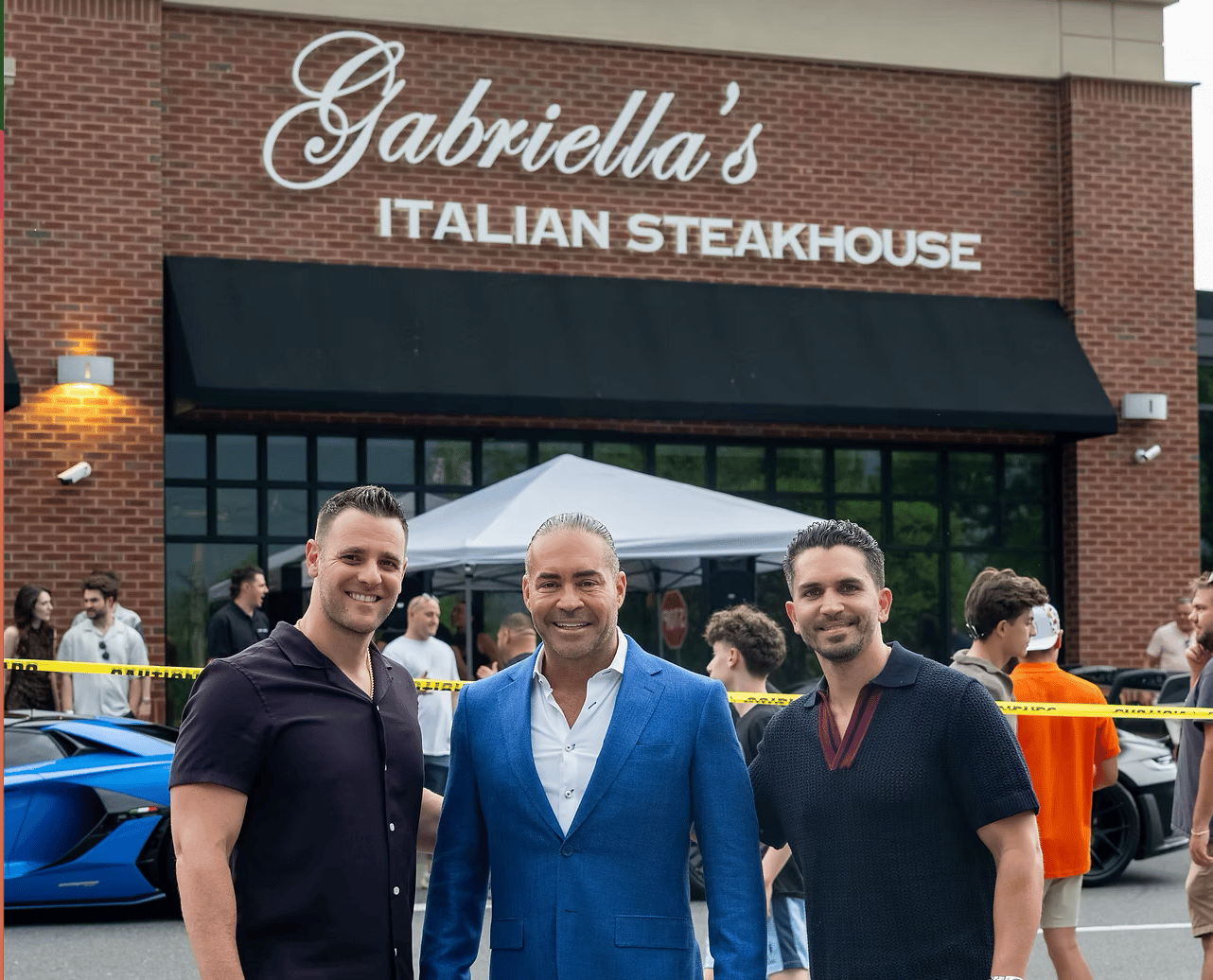 Cars & Social - Gabriella's photo 3